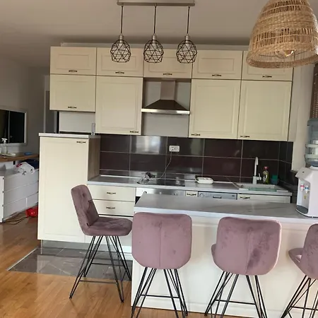 דירה Garden Luxary סקופיה