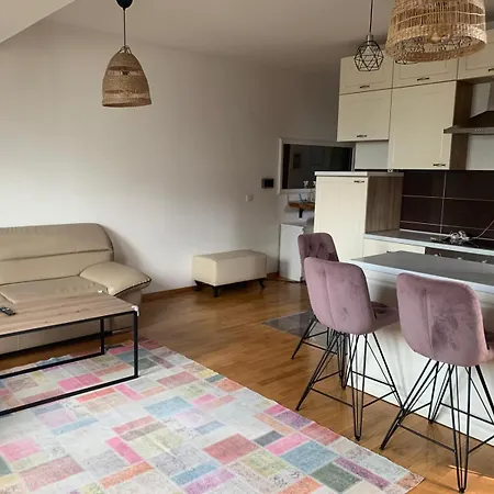 Garden Luxary * סקופיה